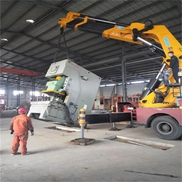 射洪80吨折臂吊车出租附近电话