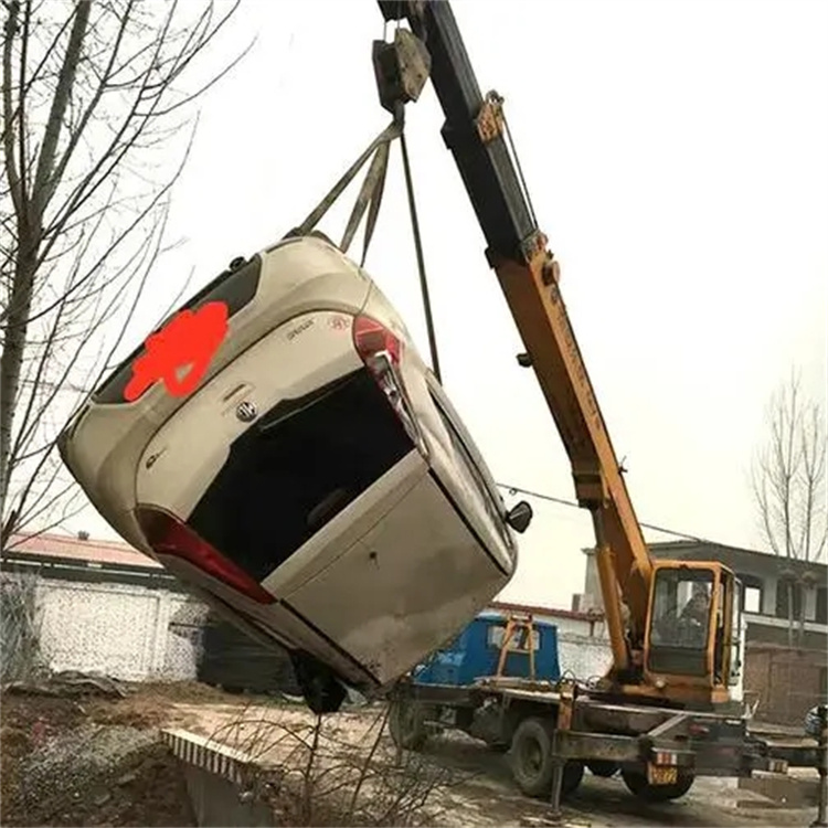 射洪随时待命，吊车24小时道路救援服务全解析