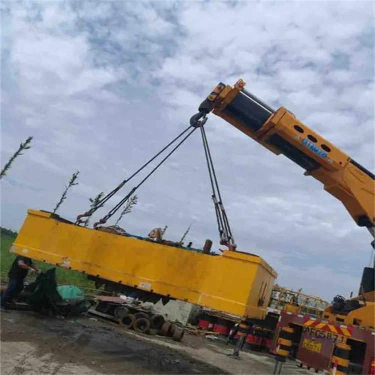 射洪专业吊车出租哪家好